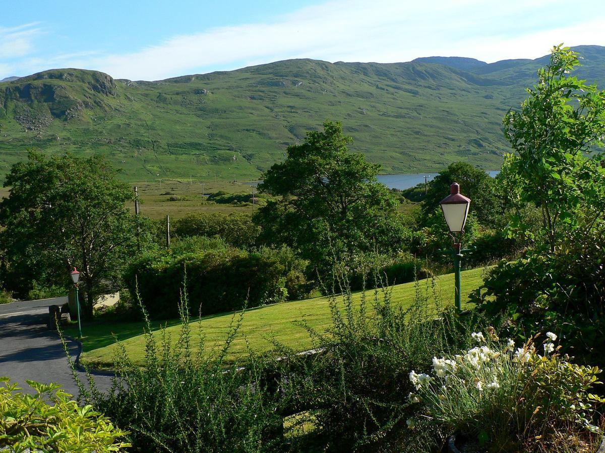 Kylemore Pass Hotel Letterfrack Eksteriør billede