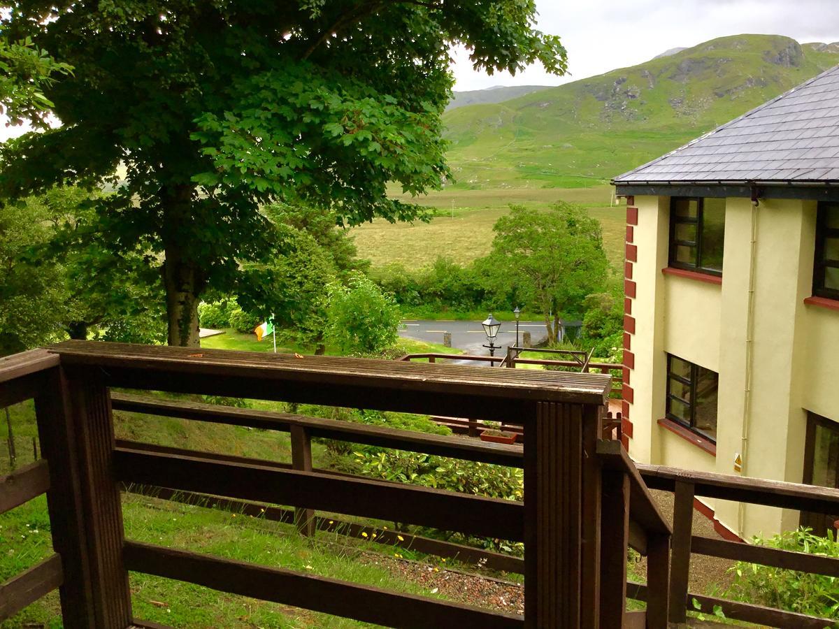 Kylemore Pass Hotel Letterfrack Eksteriør billede