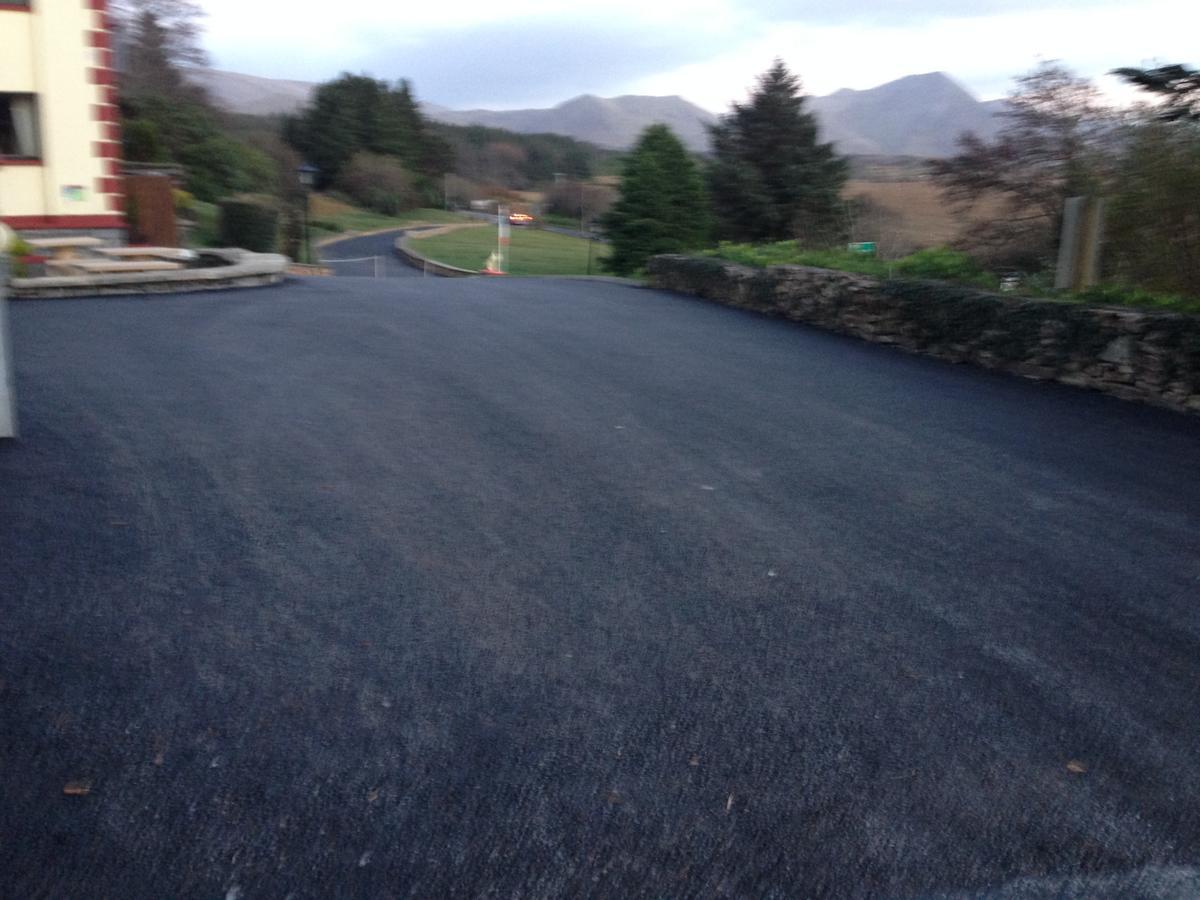 Kylemore Pass Hotel Letterfrack Eksteriør billede